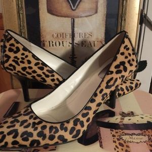 Calvin Klein NEW!Cheetah pointed toe pumps sz 9